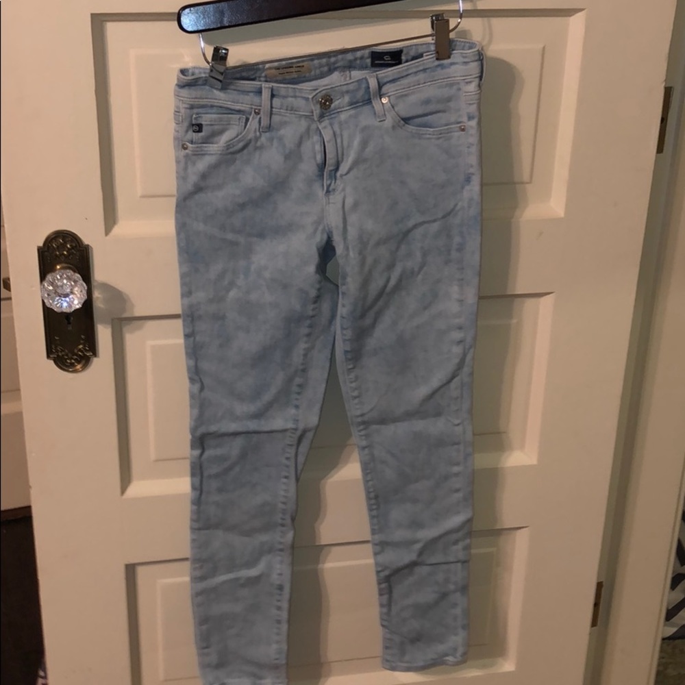 Low rise light wash skinny jeans